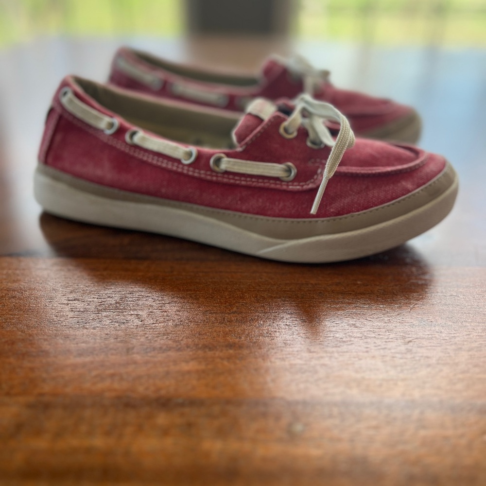 LL Bean Boat Shoes Womens 8M Red SunwashCanvas Two Eyelet Lace Up Moc Toe Casual